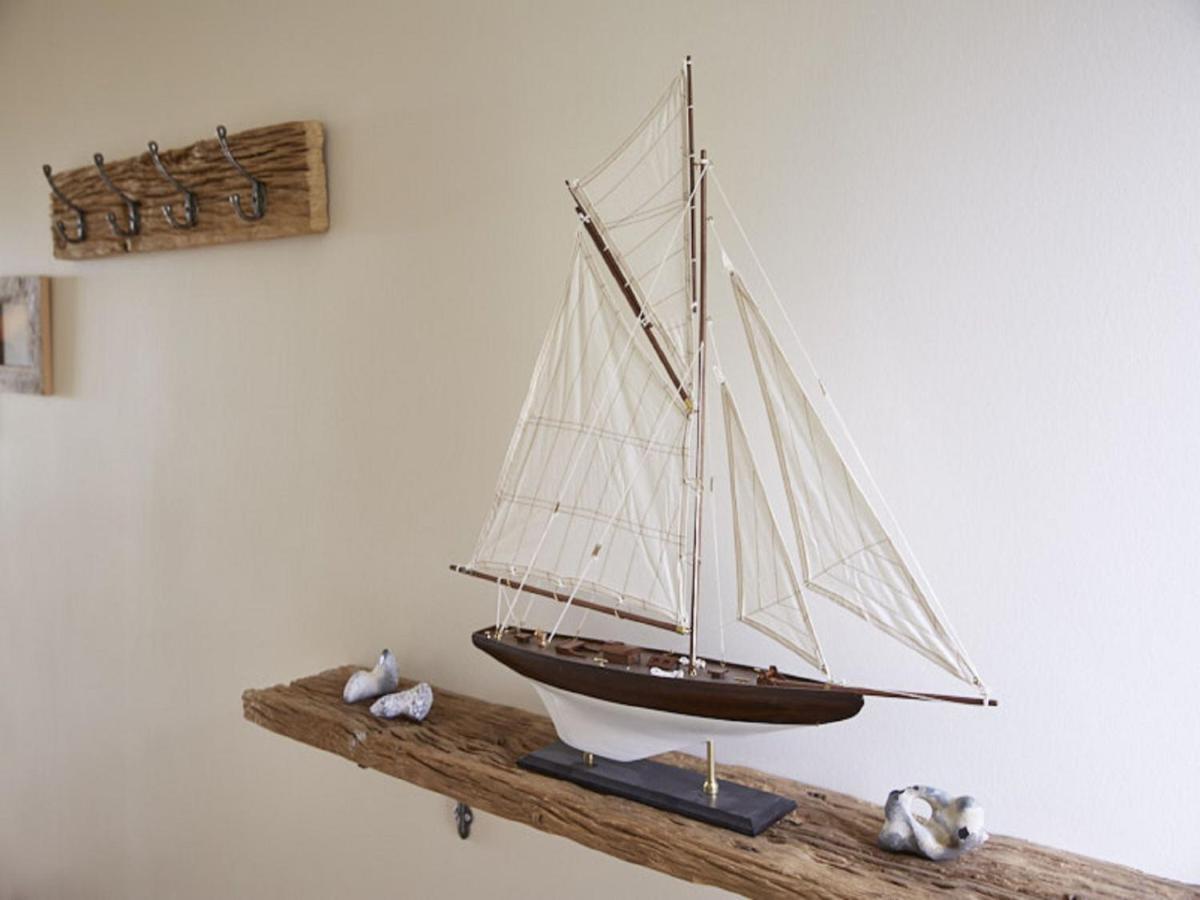 Reetland Am Meer - Premium Reetdachvilla Mit 3 Schlafzimmern, Sauna Und Kamin E19 Dranske Kültér fotó